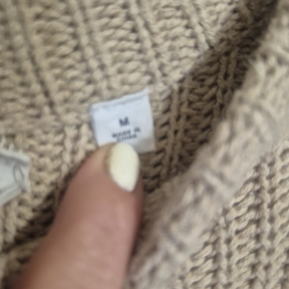 GAP Tan and White Striped Crew Neck Sweater - Picture 4 of 6